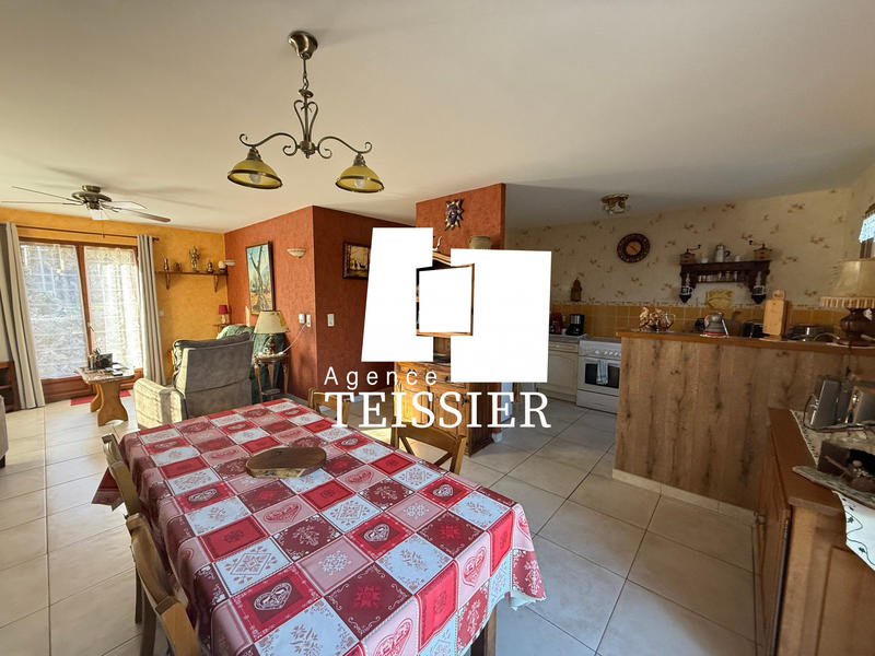 Maison - 74 m² - 3 pièces