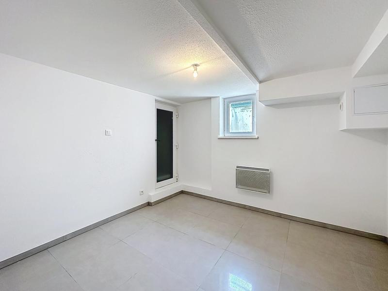 Maison - 217 m² - 7 pièces