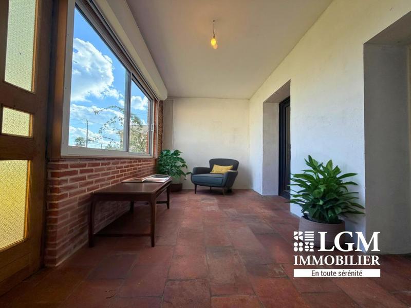 Maison - 242 m² - 5 pièces