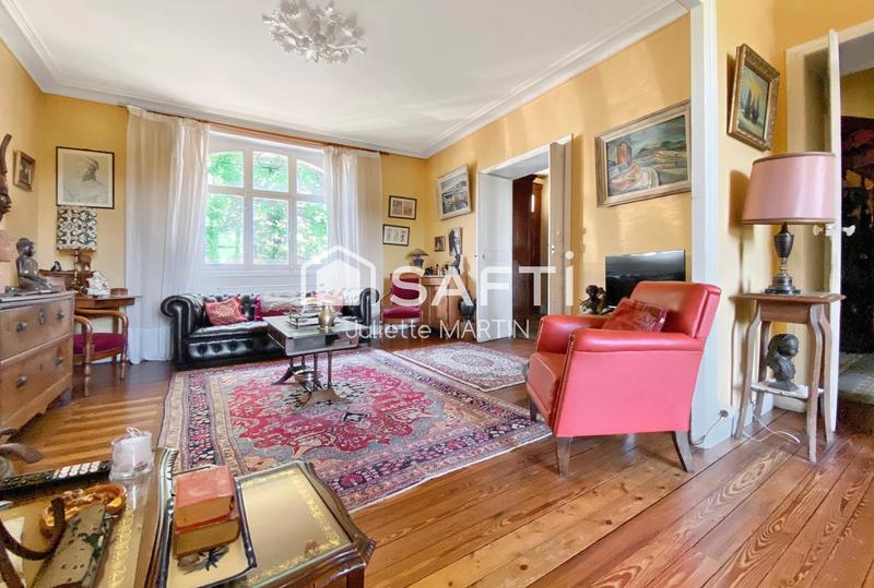 Maison de maîtres - 153 m² - 8 pièces