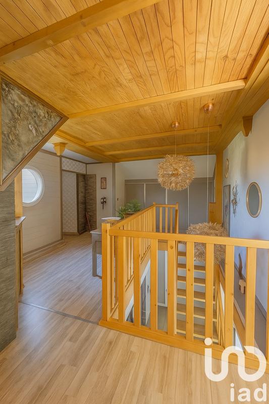 Maison - 176 m² - 6 pièces