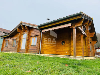 Maison - 111 m² - 3 pièces