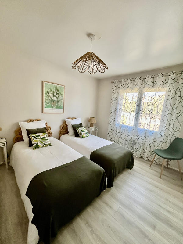 Maison contemporaine - 171 m² - 5 pièces