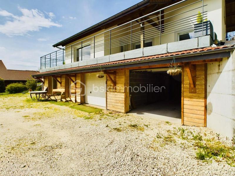 Maison d'architecte - 168 m² - 6 pièces