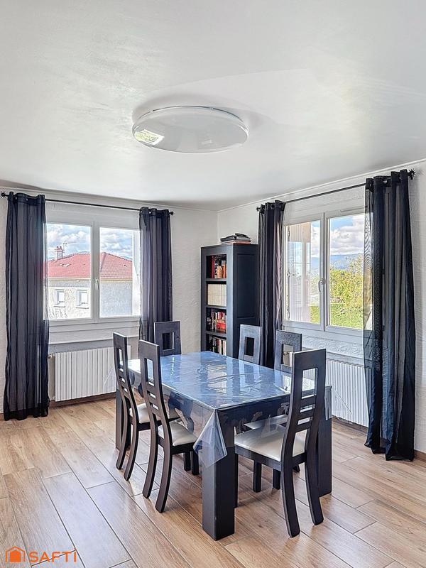 Maison - 115 m² - 5 pièces