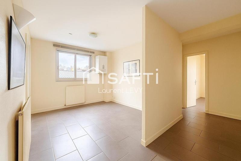 Appartement - 82 m² - 5 pièces