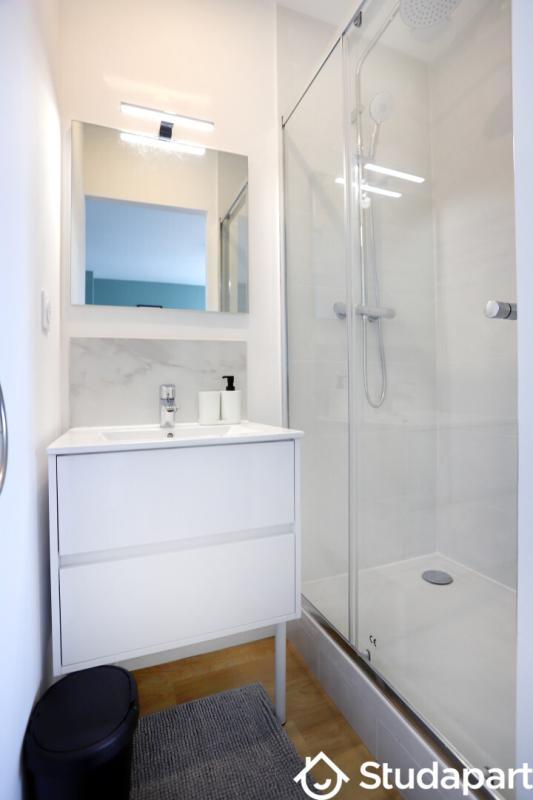 Chambre - 68 m² - 1 pièce