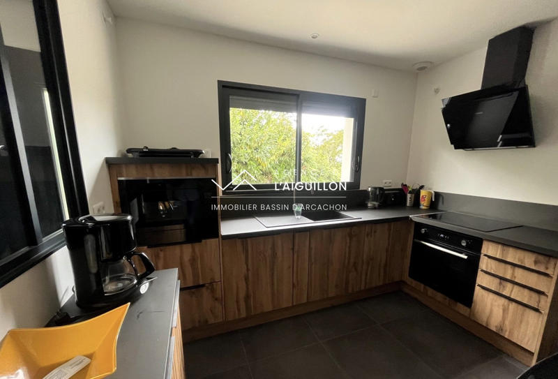 Maison - 83 m² - 4 pièces