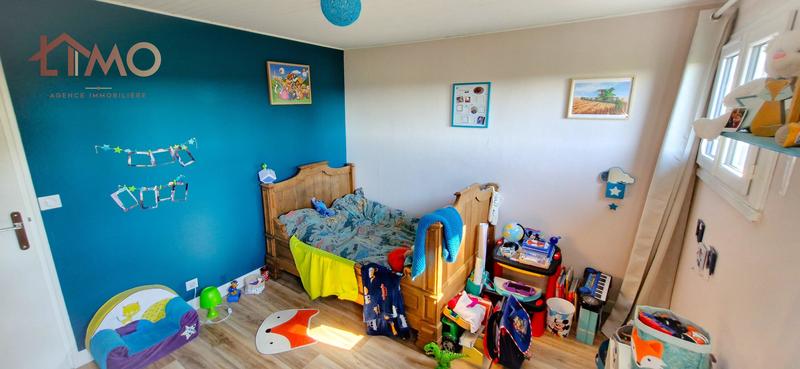 Maison traditionnelle - 166 m² - 8 pièces