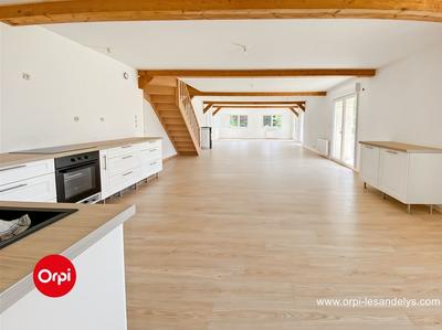 Maison - 215 m² - 8 pièces