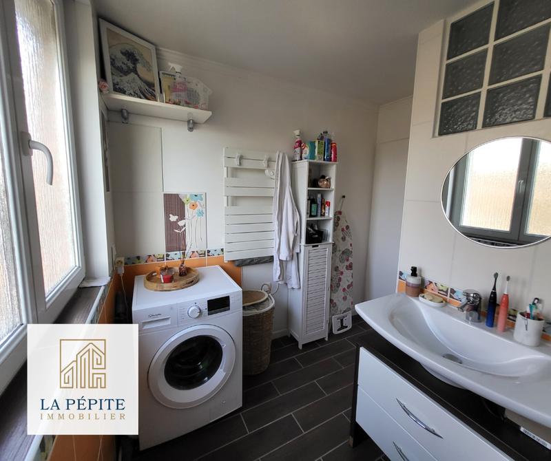 Maison - 89 m² - 5 pièces