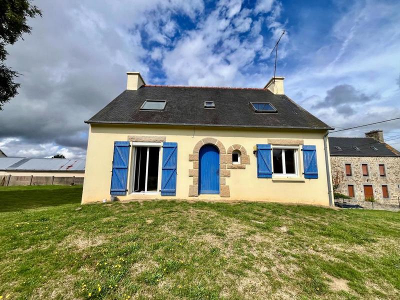 Maison - 95 m² - 5 pièces