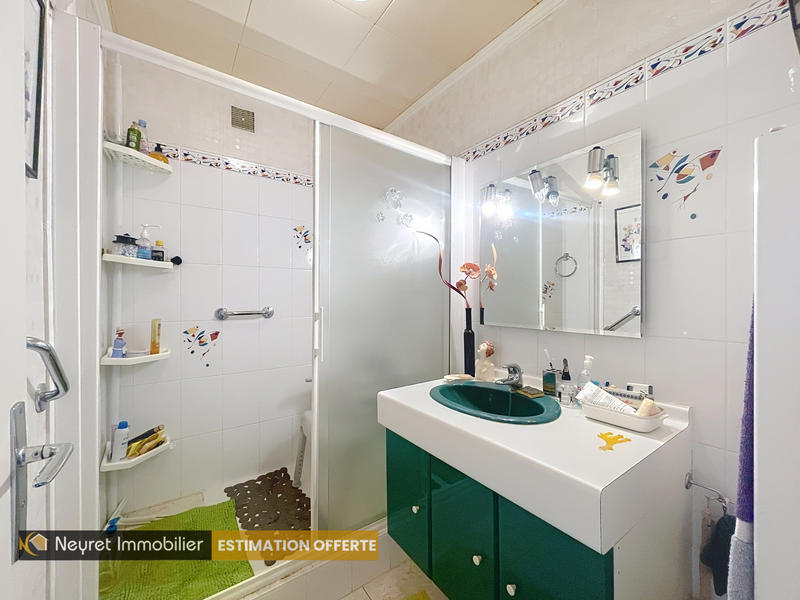 Appartement - 84 m² - 4 pièces