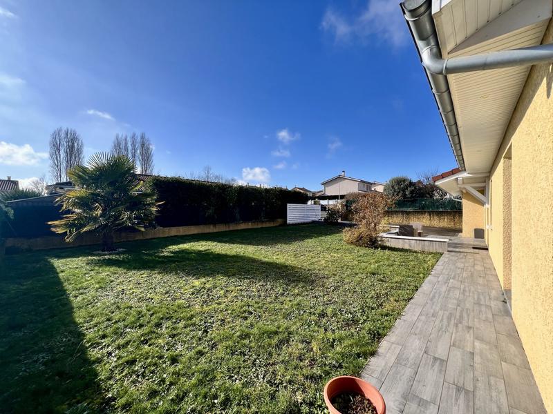 Maison - 102 m² - 5 pièces