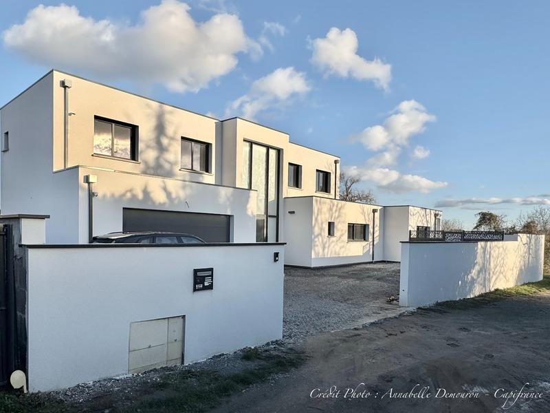 Maison d'architecte - 200 m² - 7 pièces