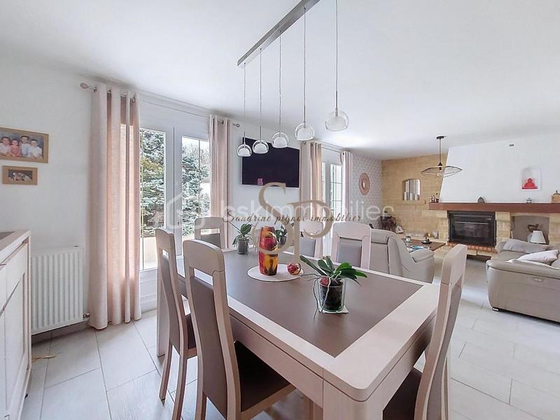 Pavillon - 119 m² - 6 pièces