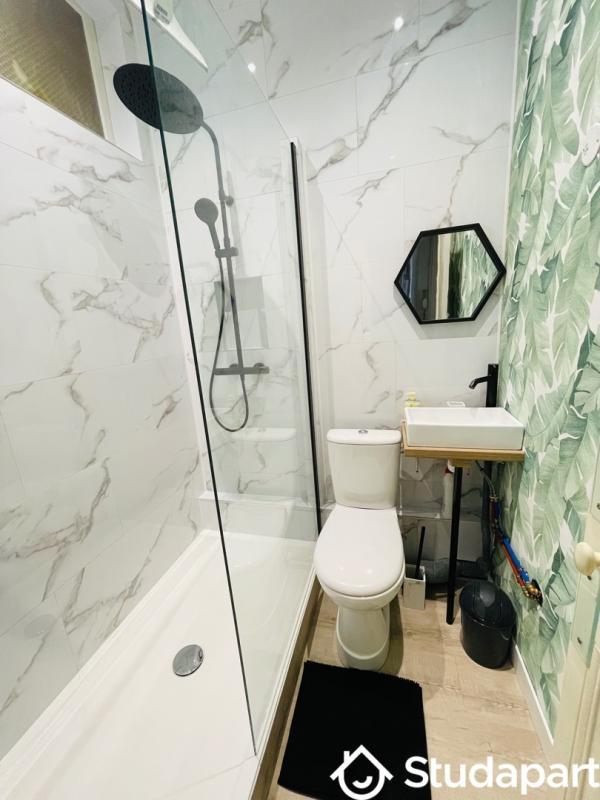 Chambre - 13 m² - 1 pièce