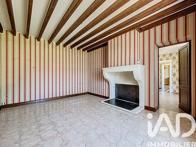 Maison - 198 m² - 7 pièces