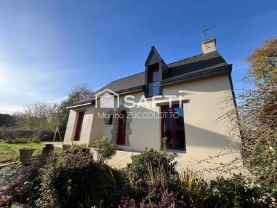 Maison - 97 m² - 5 pièces