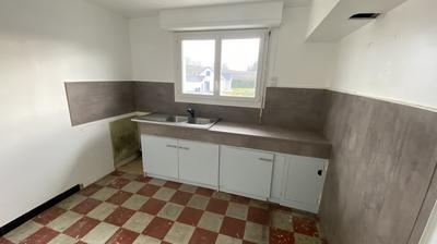 Maison - 85 m² - 5 pièces