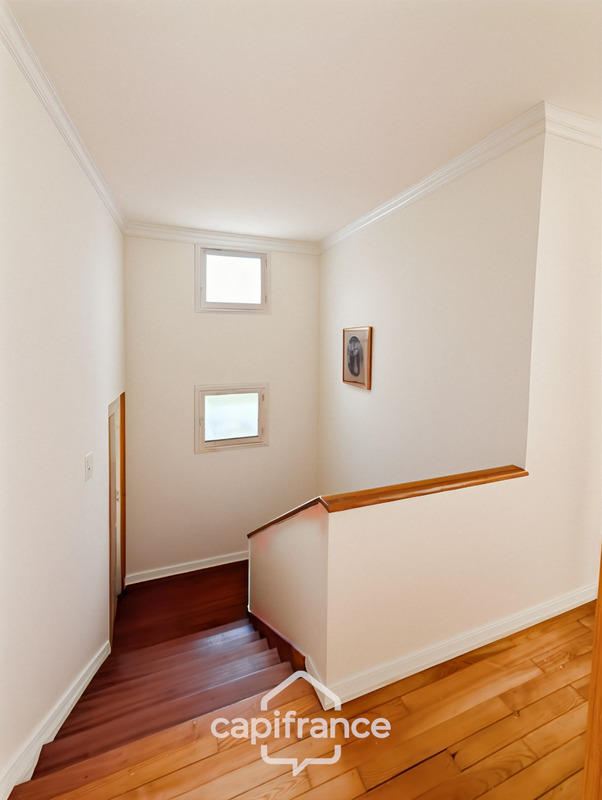 Maison de ville - 80 m² - 4 pièces