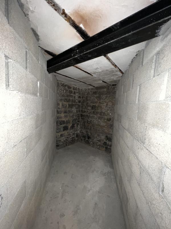 Appartement - 4 m² - 1 pièce