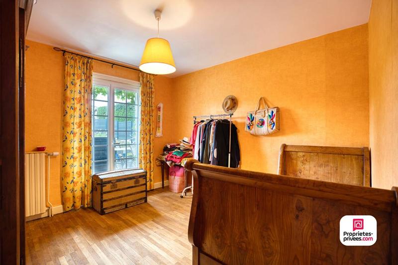 Maison - 231 m² - 8 pièces