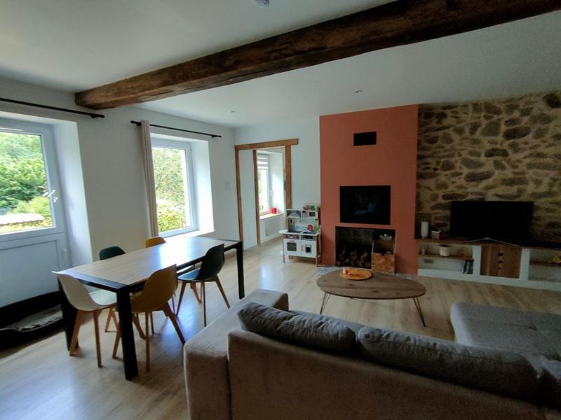 Maison - 90 m² - 5 pièces