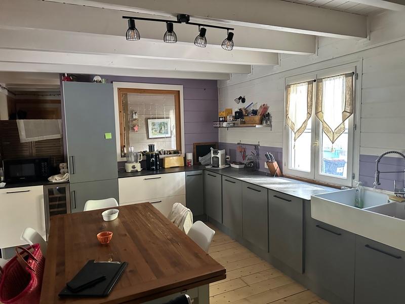 Maison de bois - 125 m² - 4 pièces