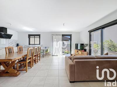 Maison - 83 m² - 4 pièces