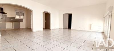 Appartement - 81 m² - 3 pièces