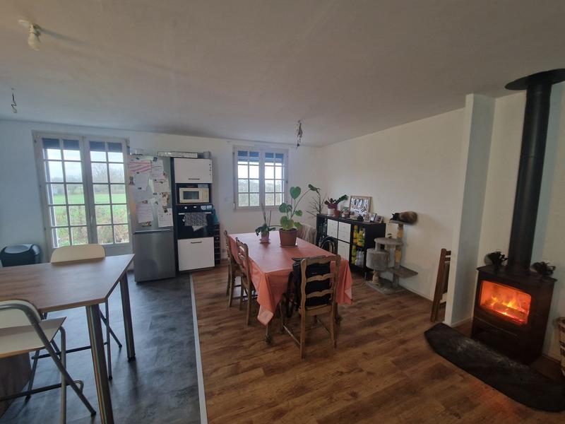 Maison ancienne - 88 m² - 5 pièces