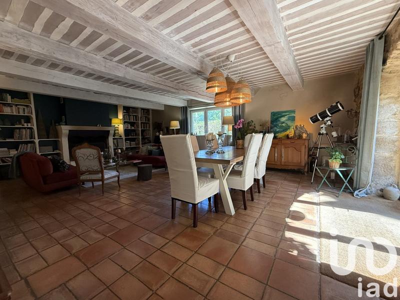 Maison - 322 m² - 11 pièces