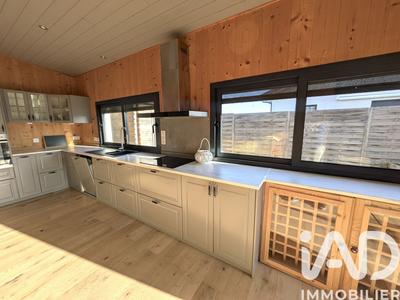 Maison - 130 m² - 6 pièces