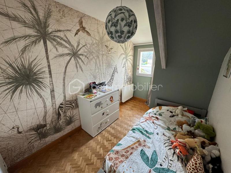 Pavillon - 168 m² - 7 pièces