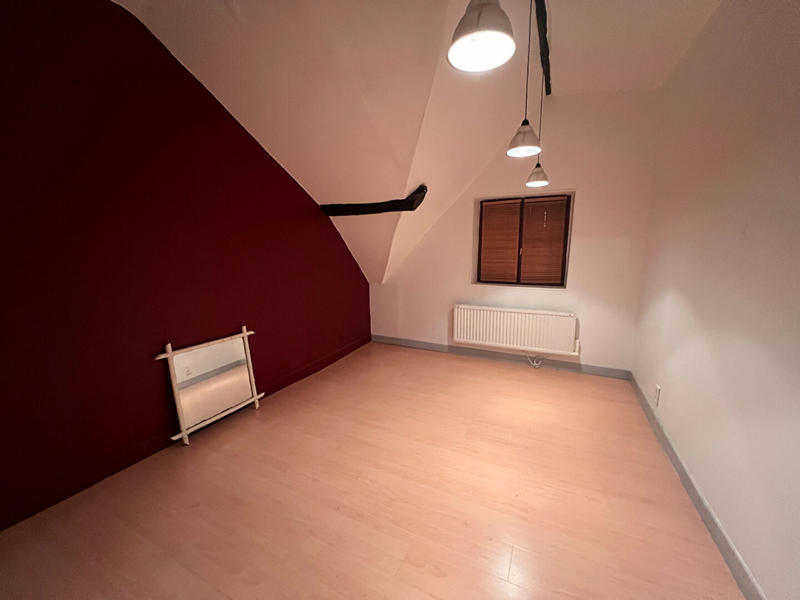 Maison - 140 m² - 7 pièces