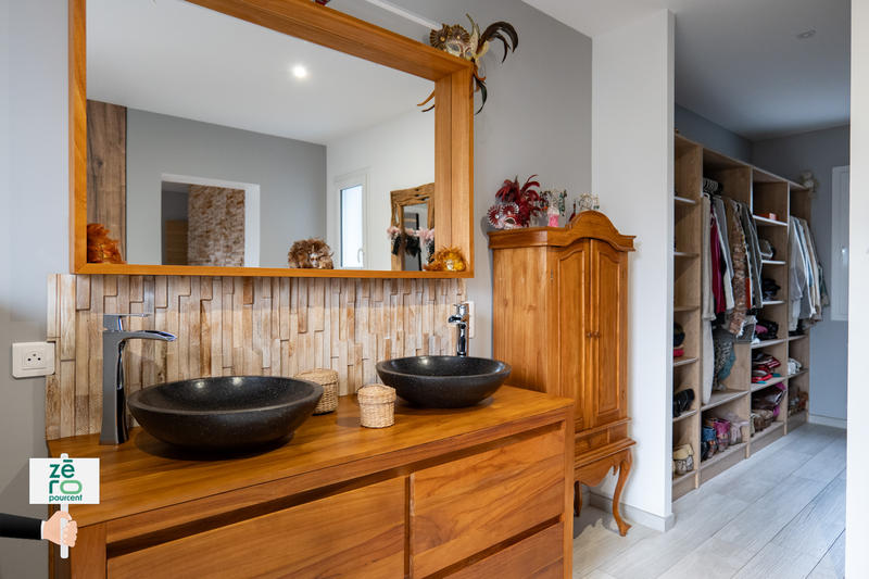 Maison - 104 m² - 4 pièces