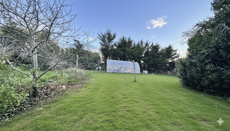 Terrain constructible - 596 m²