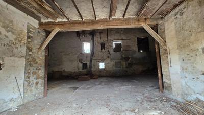 Grange - 466 m² - 1 pièce