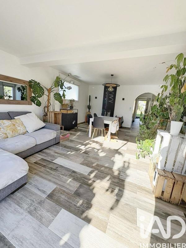 Maison - 97 m² - 4 pièces