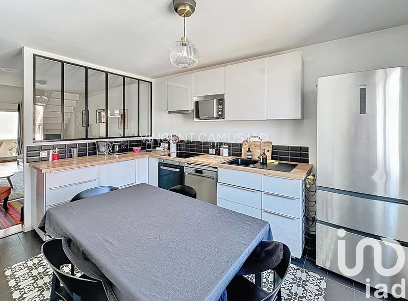 Appartement - 98 m² - 4 pièces