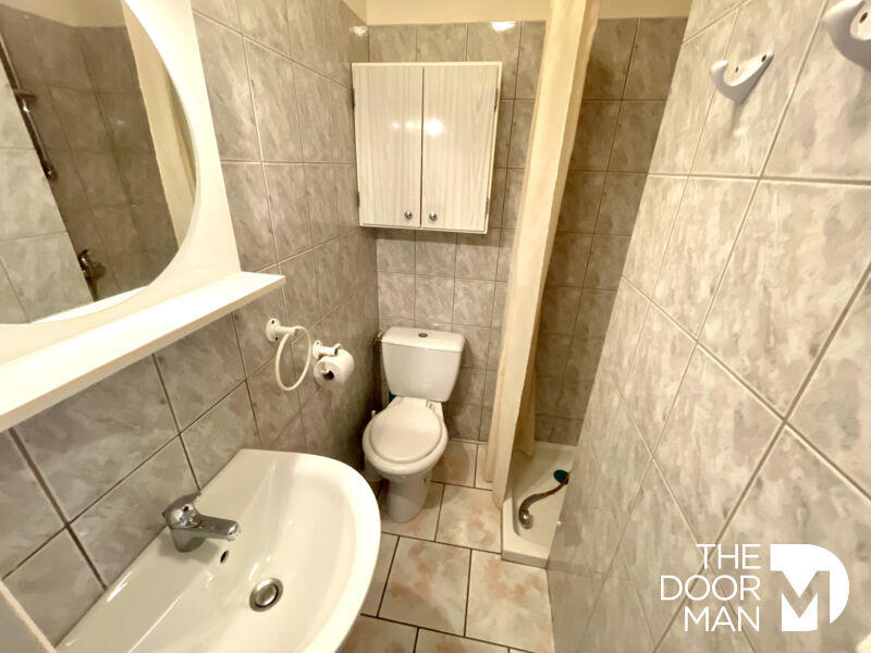 Immeuble - 230 m² - 14 pièces