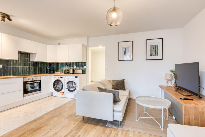 Appartement - 90 m² - 5 pièces