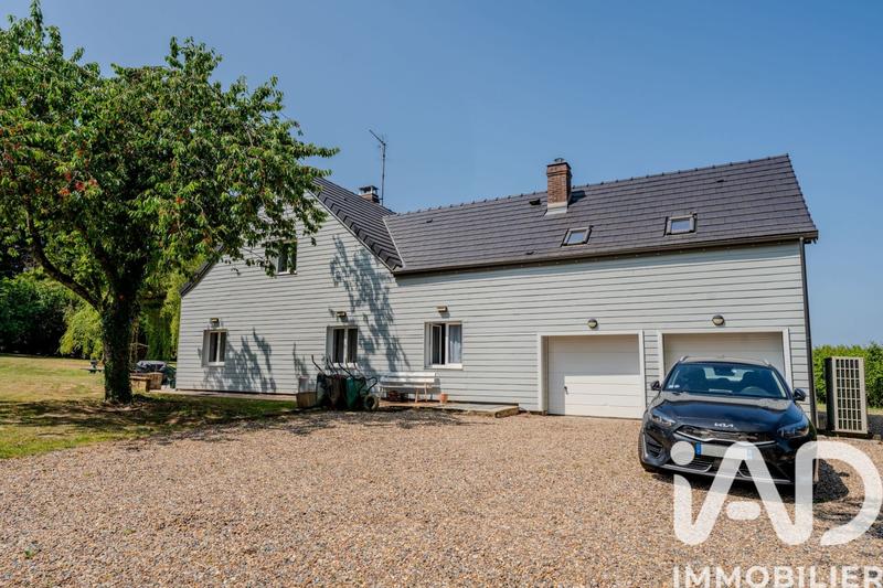 Maison - 250 m² - 9 pièces