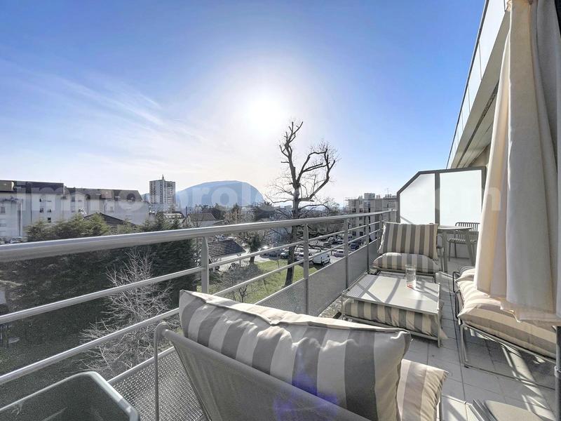 Appartement - 84 m² - 4 pièces