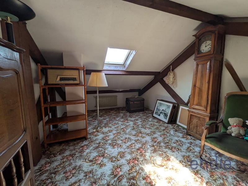 Maison - 120 m² - 8 pièces