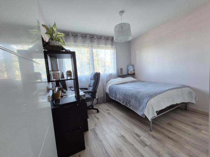 Maison - 102 m² - 4 pièces