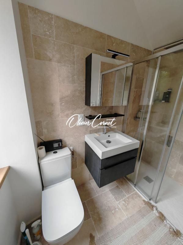 Propriété - 286 m² - 9 pièces