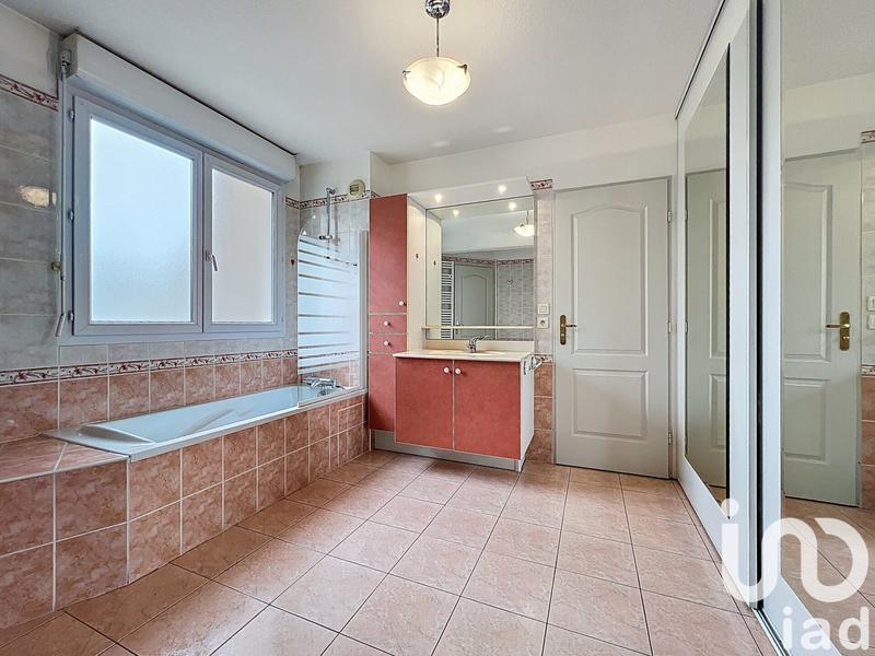 Appartement - 135 m² - 5 pièces