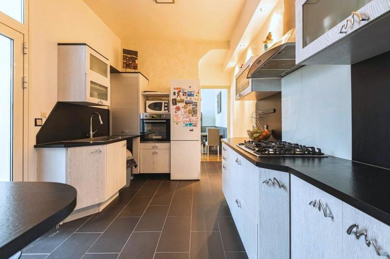 Maison - 148 m² - 5 pièces